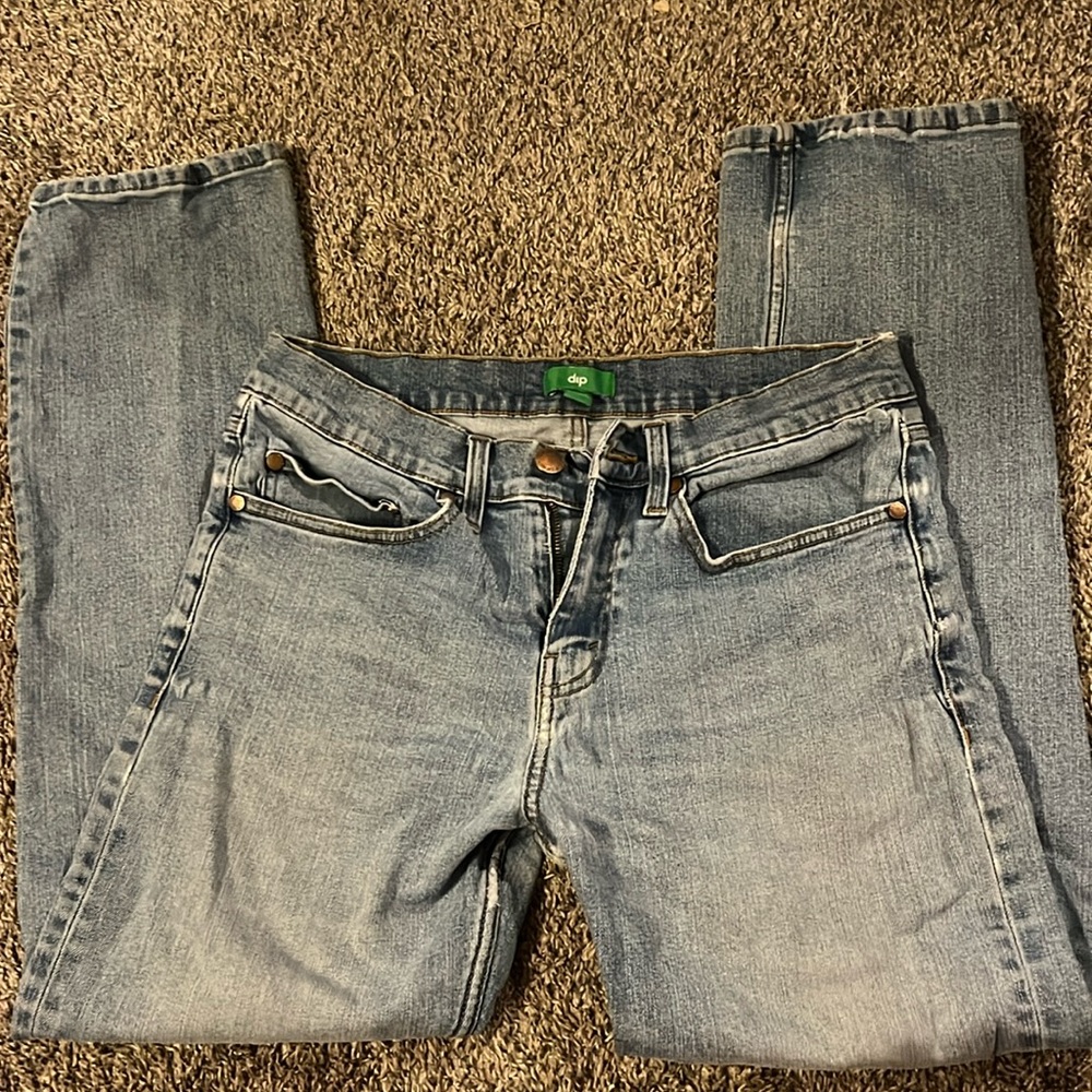 Size 32 x 30